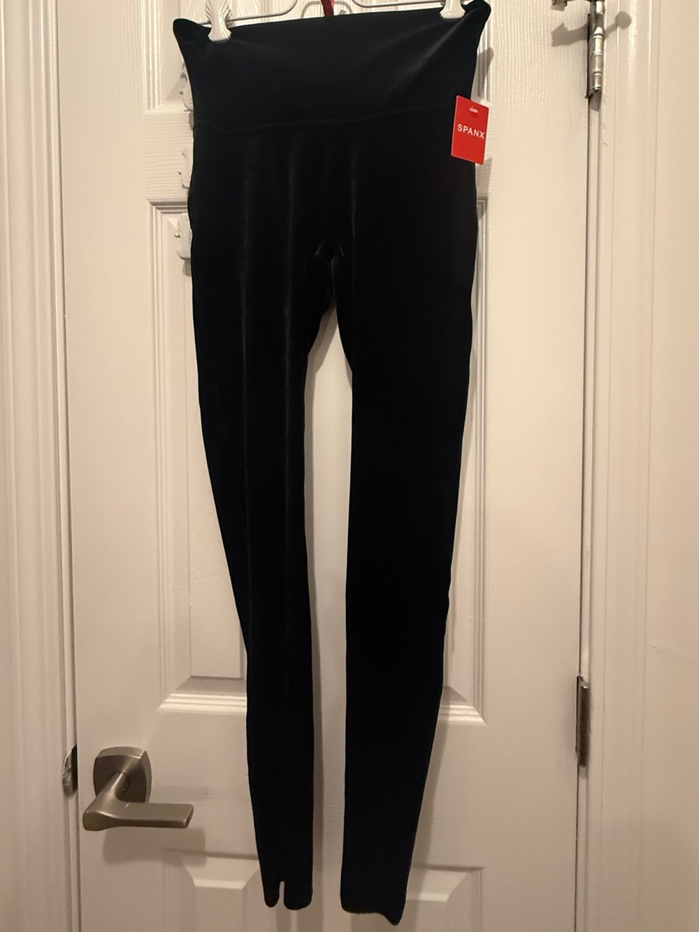SPANX Black Velvet Leggings NWT Medium